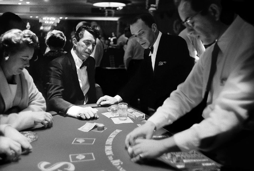 hhpoker下载官网多少